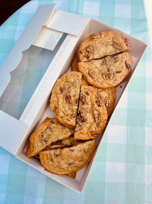 The Party Cookie Box (Box of 12, cut in half)